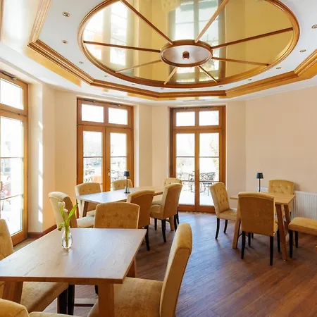 Seezeit Hotel Motzen